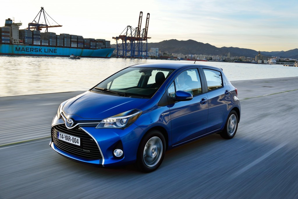 toyota1475828235_Yaris_Hybrid