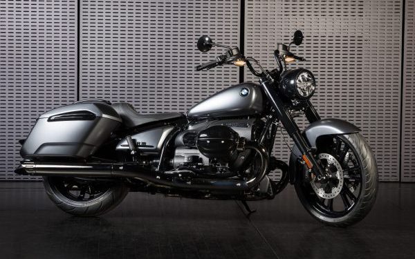 BMW Motorrad’ın İki Yeni Modeli R 18 Roctane ve R 12 nineT Tanıtıldı…