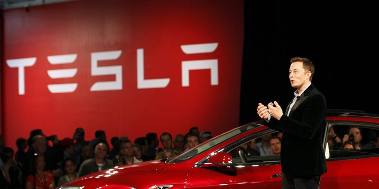 Elon Musk ve Tesla nasıl başarılı oldu?