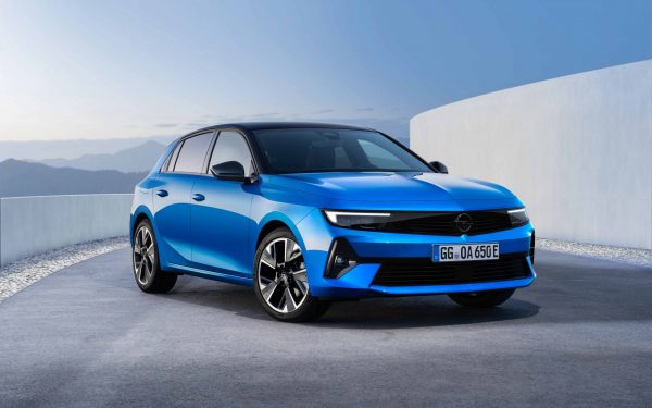 Opel, 2024’te Her Modelinde Elektrikli Versiyon Sunacak!