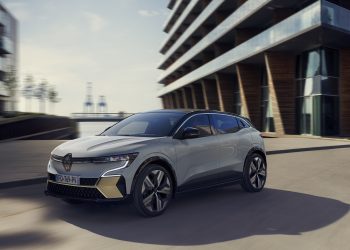 Yeni Megane E-tech %100 Elektrikli