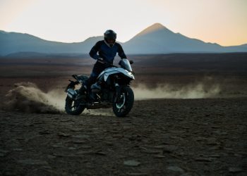 Yeni BMW R 1300 GS Yepyeni Tasarımı, Hafif Gövdesi ve Yeni Motoruyla Segmentinde Standartları Belirliyor…