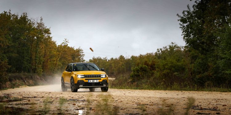 Segmentinin En Çok Tercih Edilen Elektrikli Otomobili Jeep Avenger