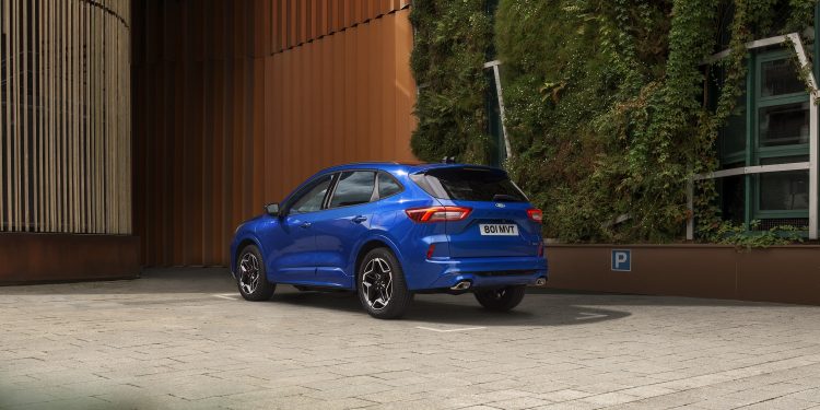 Ford’un En Çok Satan SUV’si Kuga, İddialı ve Cesur Tasarımıyla Yenilendi