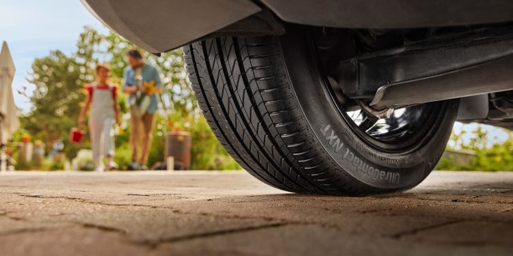 “AUTO MOTOR UND SPORT” Lastik Testinde Zirvede!