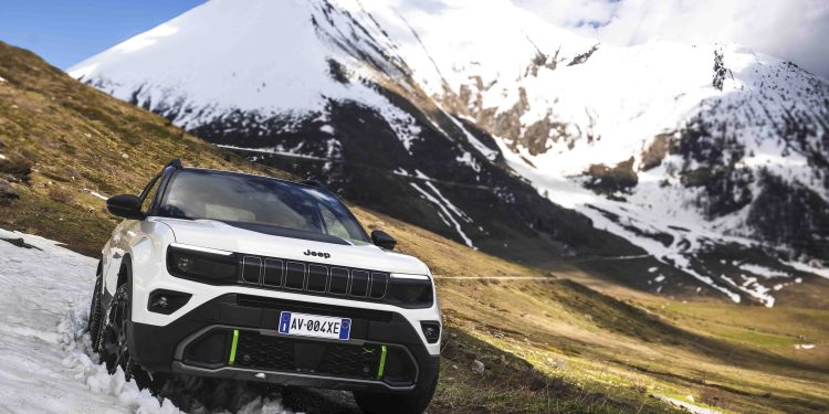 Yeni Jeep Avenger 4xe Türkiye’de!