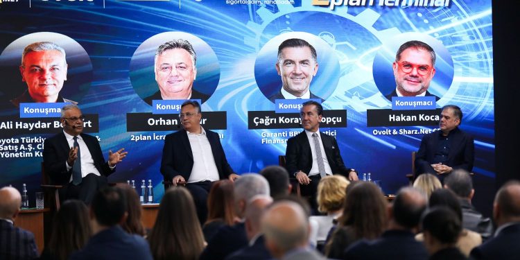 Sektör Temsilcileri 2plan’ın “Otomotivin Dönüşümü Konferansı”nda Buluştu